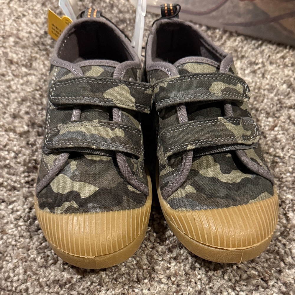 Cat & Jack Camouflage Kids Shoes with Velcro Straps